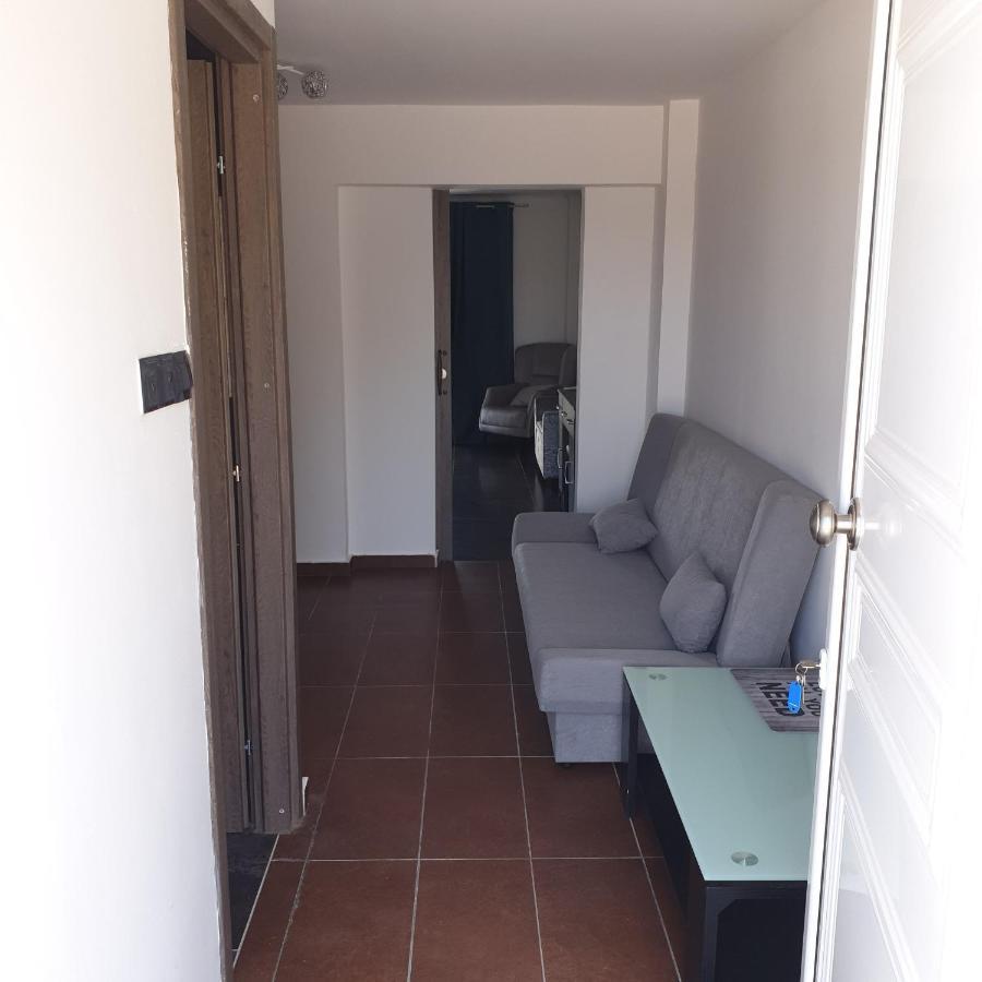 Ahoy Deluxe Apts Apartamento Agia Napa Exterior foto